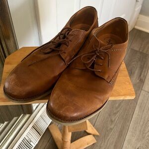 Clarks dress shoes